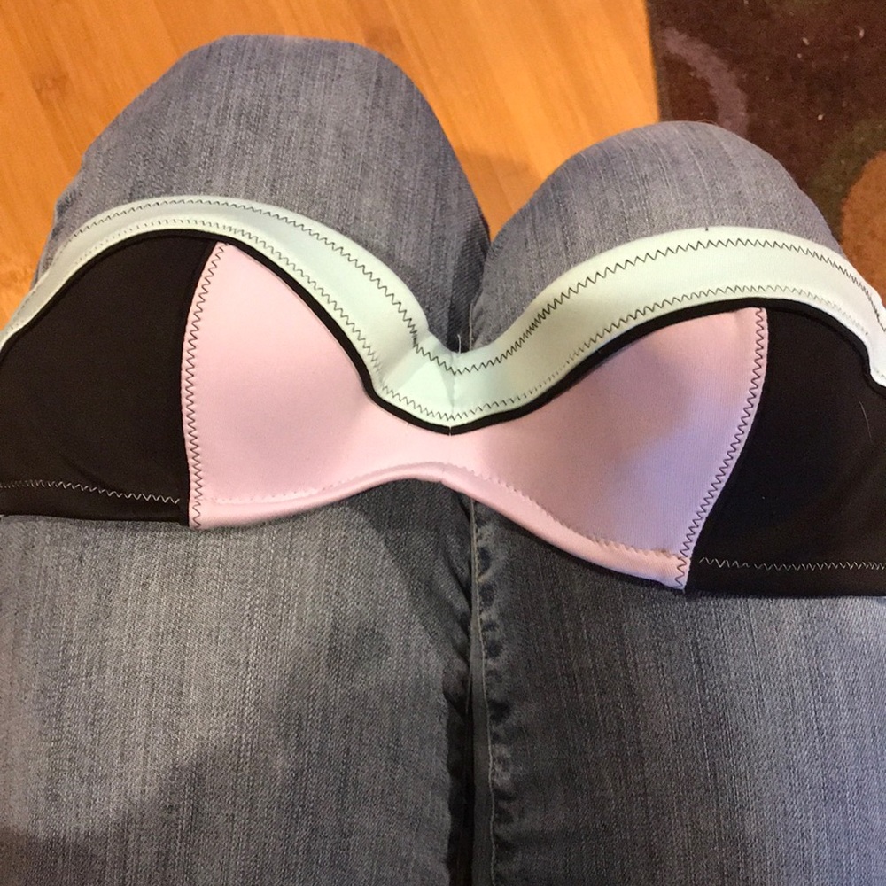 Bathing suit top
